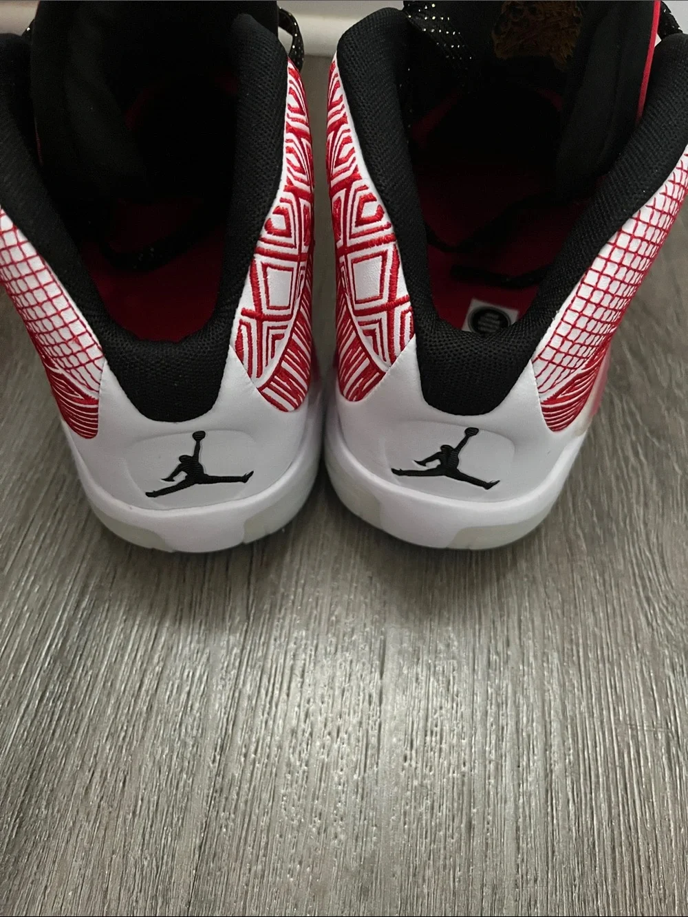 JORDAN 38 'CELEBRATION